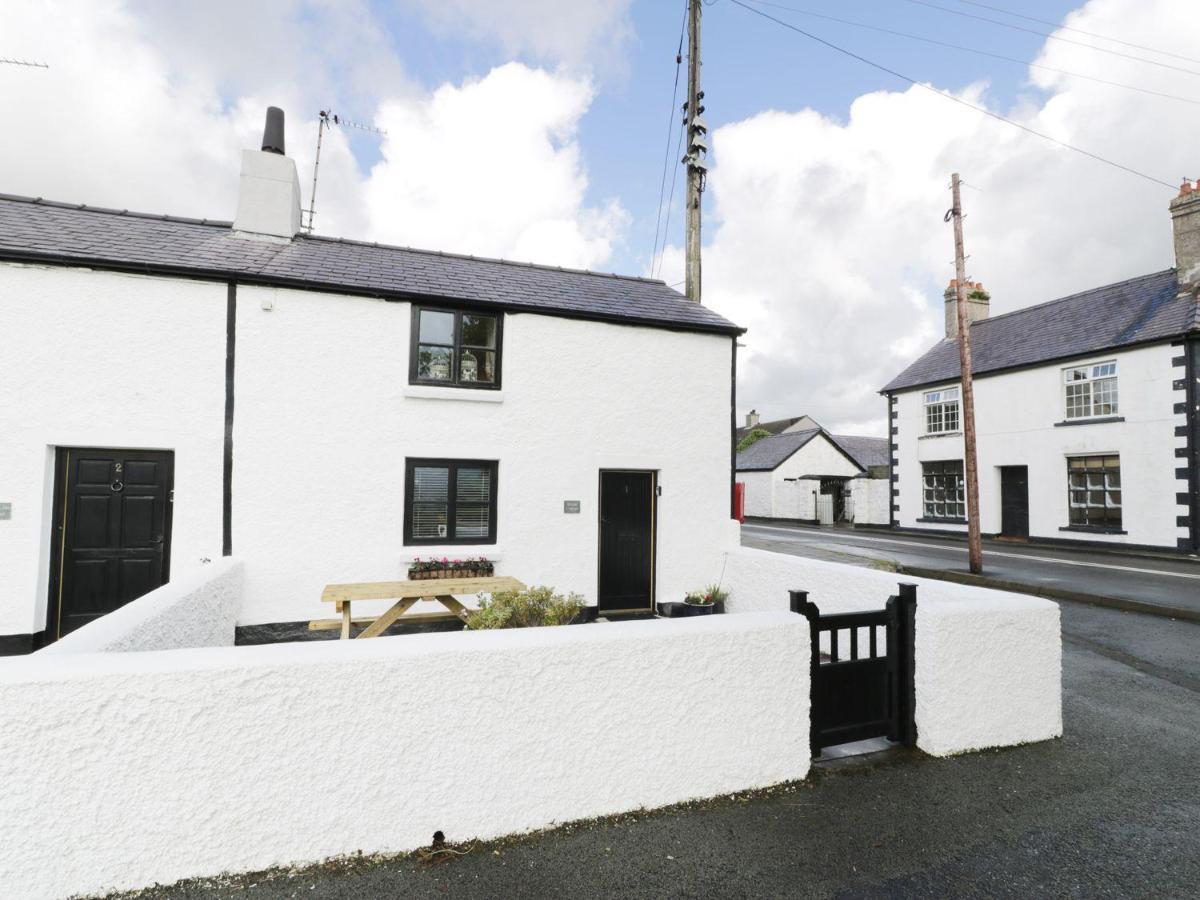 Menai Cottage Llanfairpwllgwyngyll Exterior foto