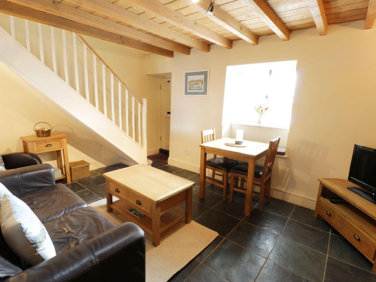 Menai Cottage Llanfairpwllgwyngyll Exterior foto